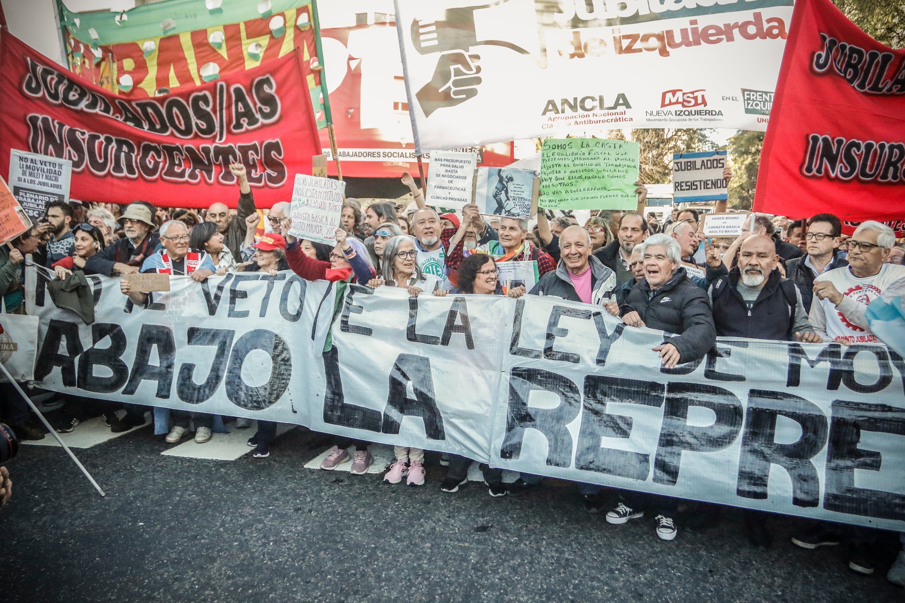 Los jubilados volverán a marchar con apoyo de los gremios de la CGT y las organizaciones sociales.