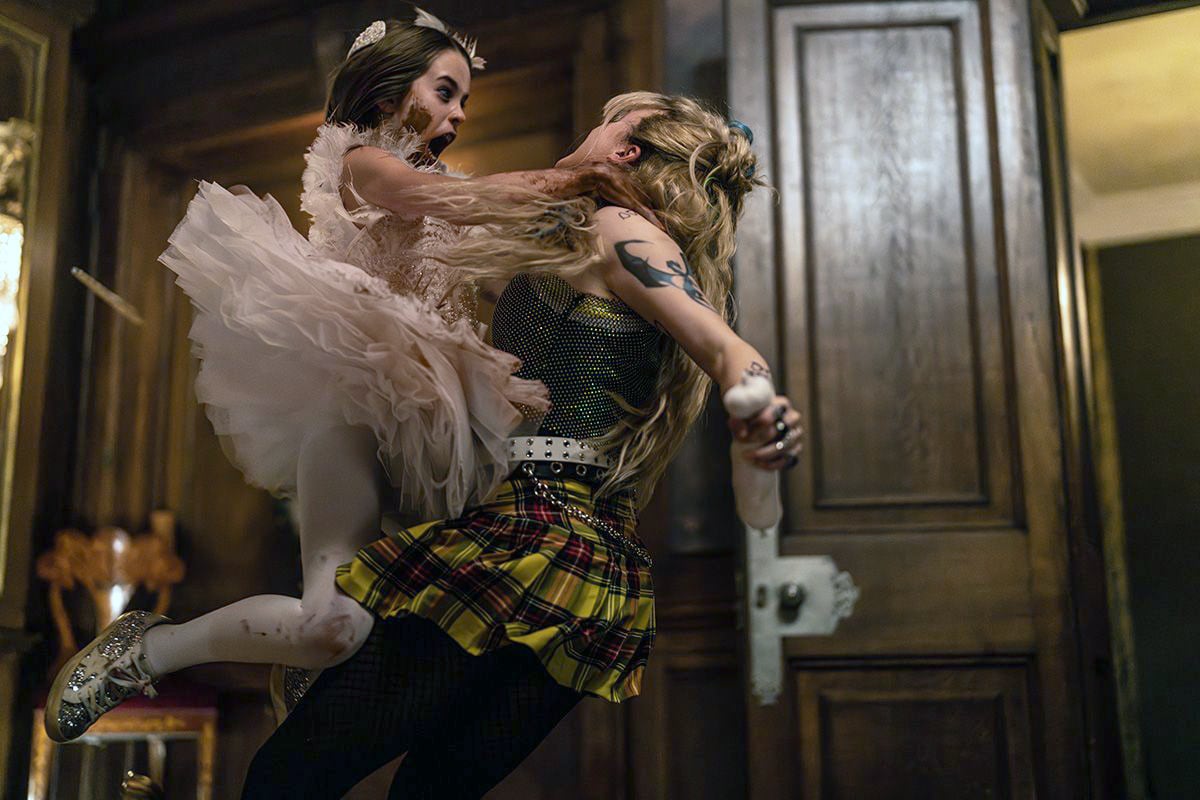 La jovencita secuestrada no es precisamente inocente ni inofensiva.