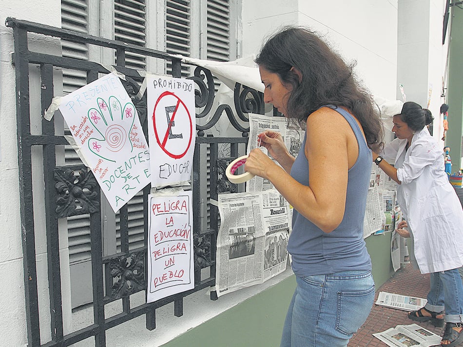 Hoy continúan las medidas de fuerza en las escuelas bonaerenses y mañana comienza el paro nacional.