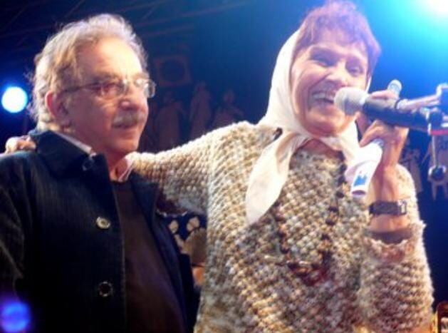 Lucio Alfiz junto a Taty Almeida.