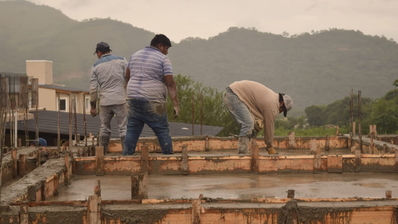 Empleados de la construcción podrán volver al trabajo 