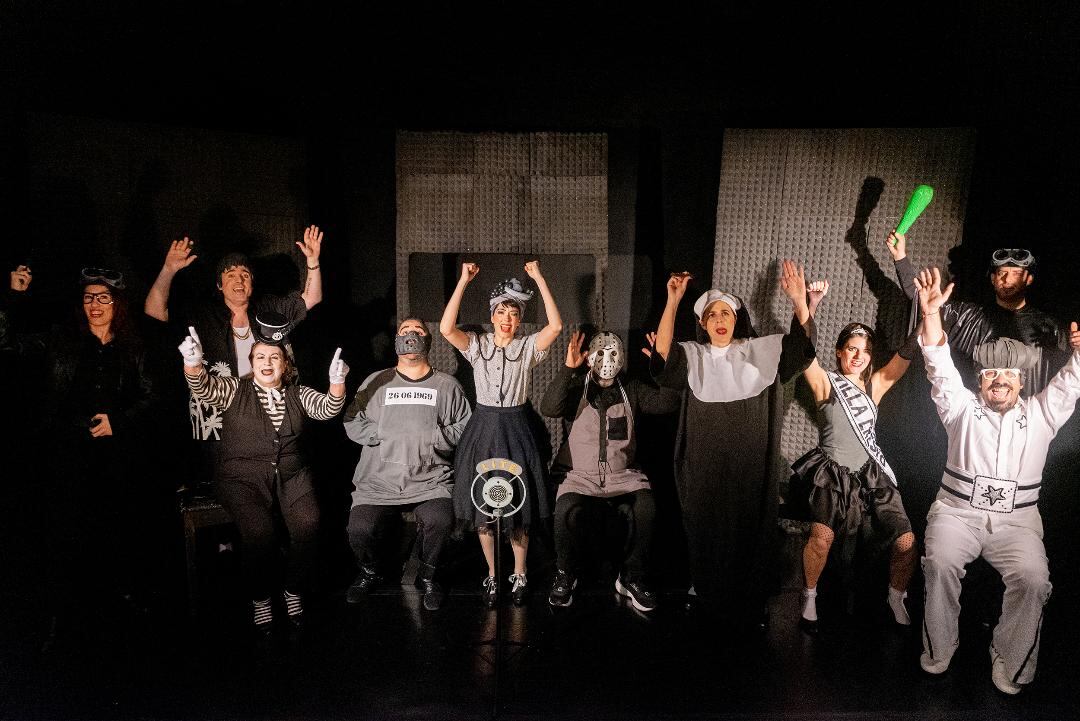 El grupo se enrola dentro de un "teatro épico, nacional y latinoamericano".