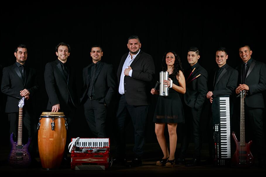 El grupo rosarino repasa y actualiza la historia de la cumbia santafesina.