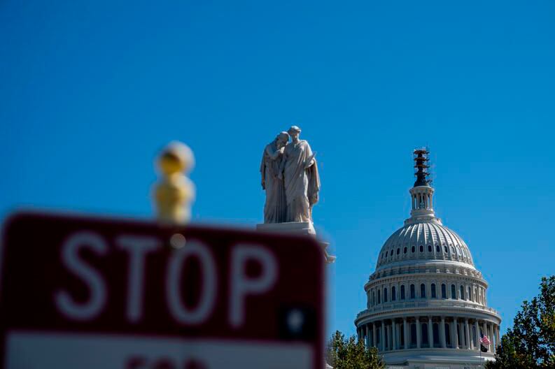 Trump advirtió que el gobierno federal podria cerrar.