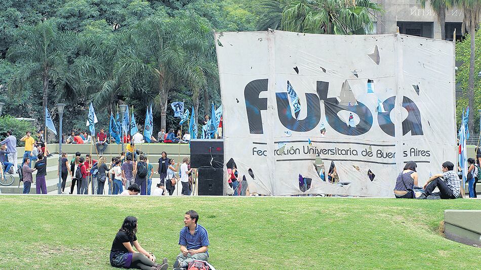 El nuevo congreso electoral es impulsado por nueve de los trece centros de estudiantes de la UBA.