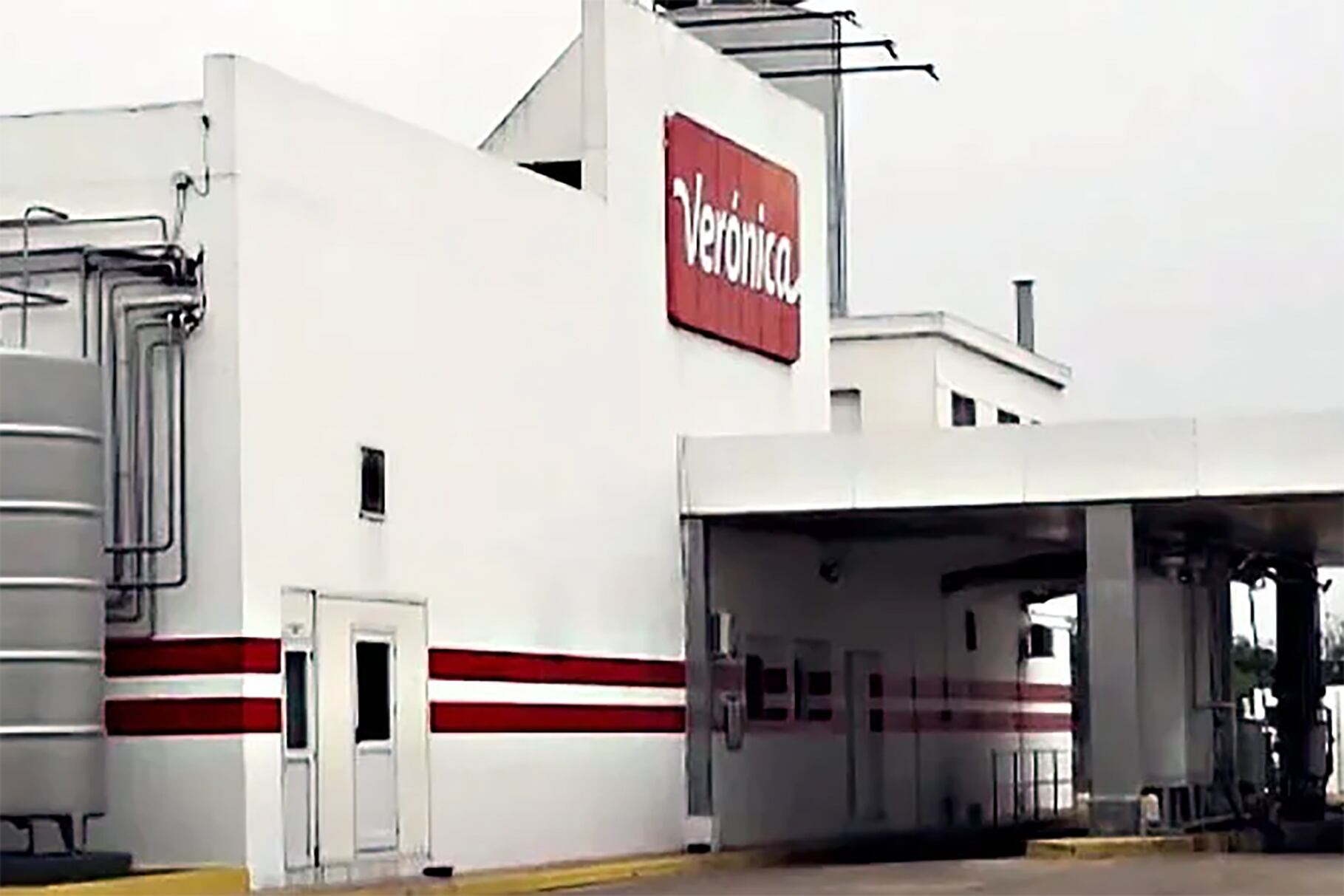 Verónica emplea a unos 700 trabajadores distribuidos en las plantas de Clason, Lehmann y Suardi. 