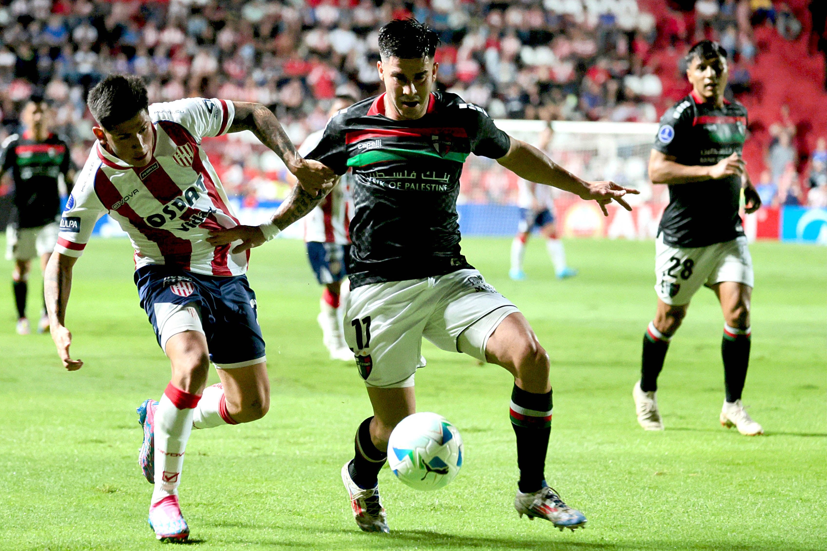 Benítez escapa de la marca de Fragapane