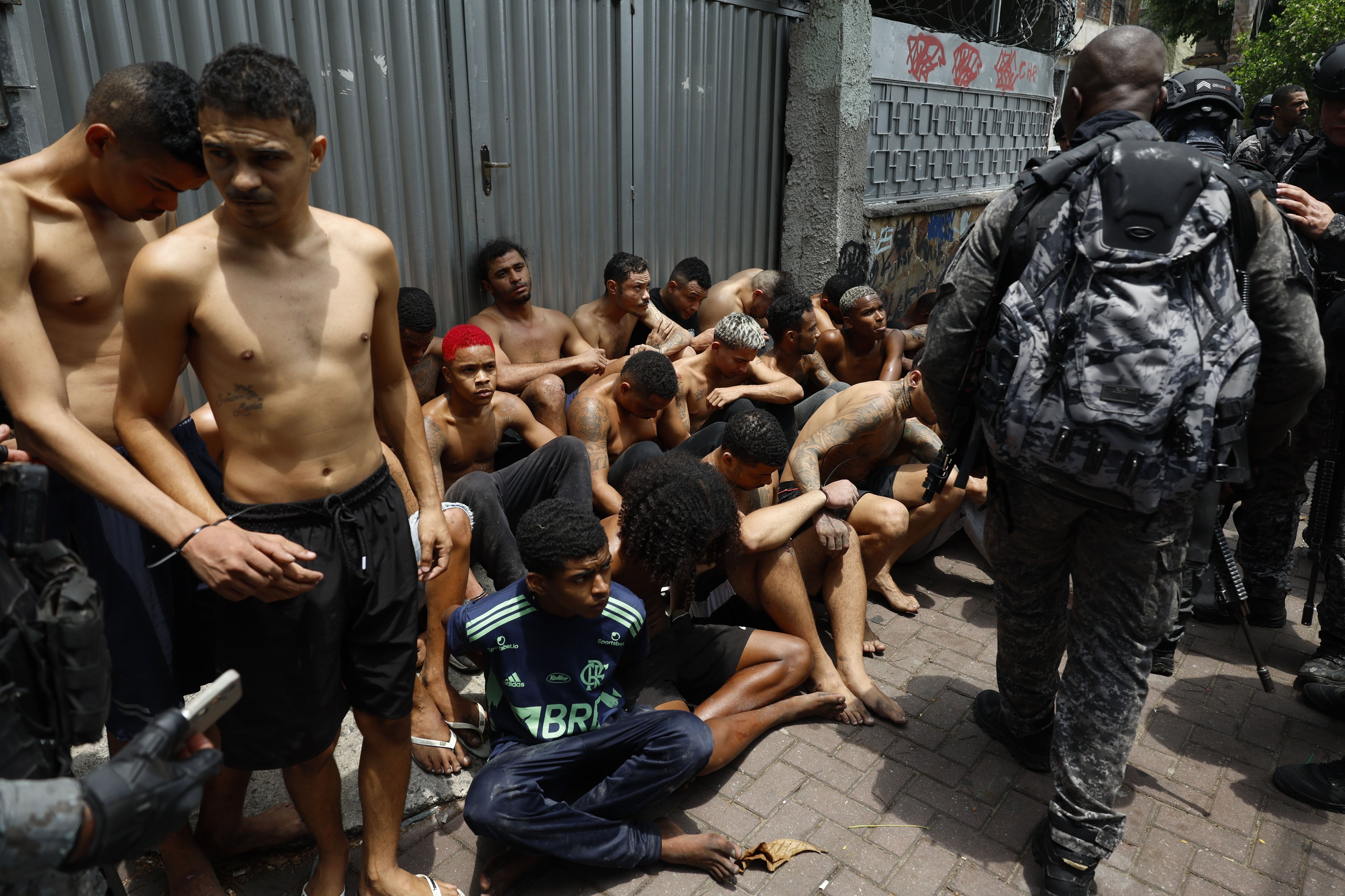 Una imagen del operativo que dejó decenas de muertos