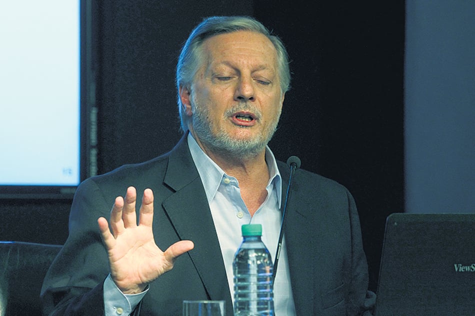 Juan José Aranguren, ministro de Energía. “El impacto sobre las cuentas públicas sería muy importante.”