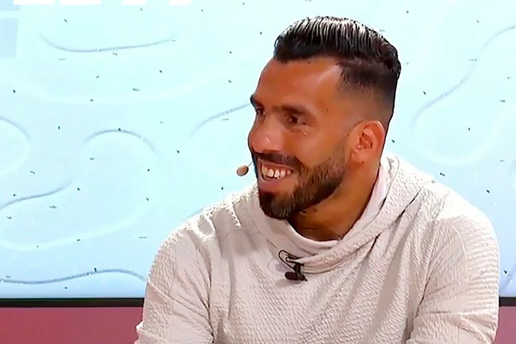 Tevez se convertirá en entrenador por primera vez.