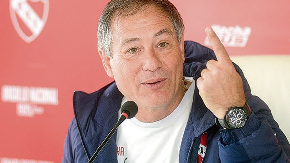 “Tengo la esperanza de que el equipo crezca para poder modificar sin problemas”, dijo.