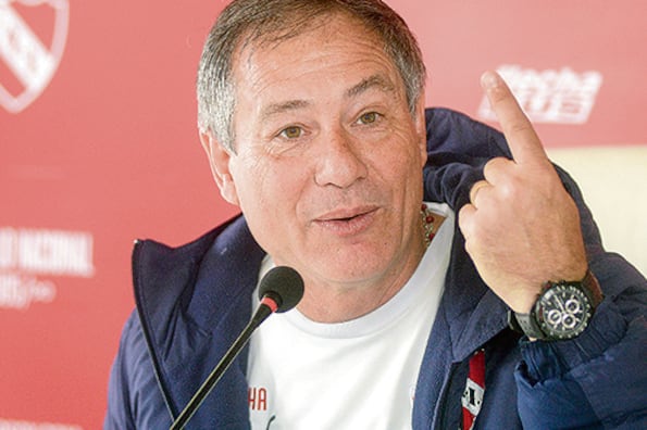 “Tengo la esperanza de que el equipo crezca para poder modificar sin problemas”, dijo.