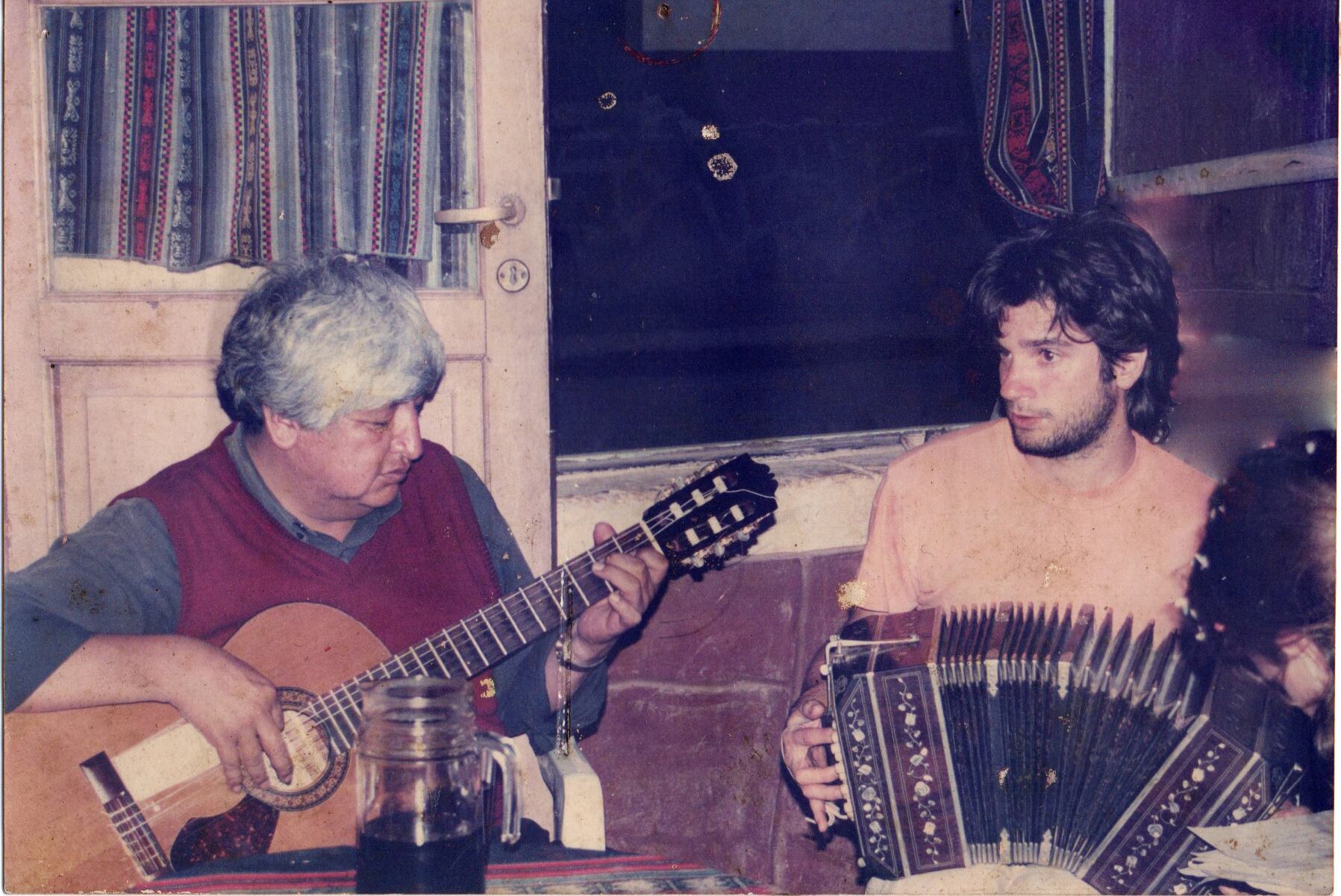 La historia de la grabación  se remonta a 2006, en San Salvador de Jujuy. 