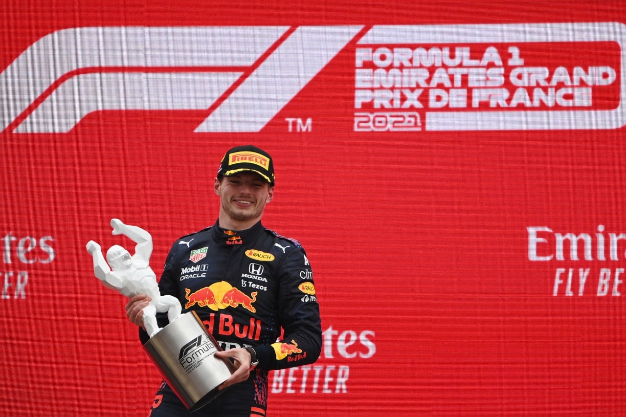 Verstappen, ganador en Francia y puntero del Mundial