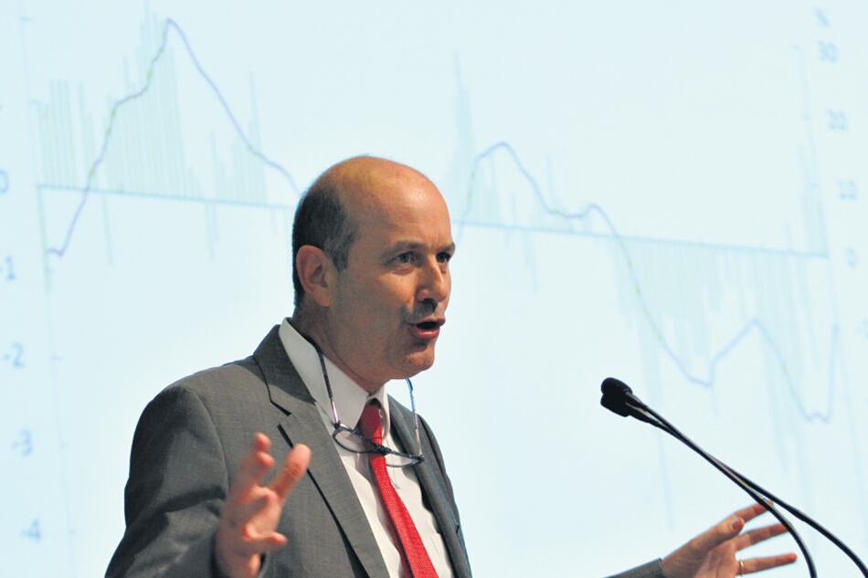 Federico Sturzenegger. “Los viajes de compras a Chile no tienen nada que ver con el precio del dólar.”