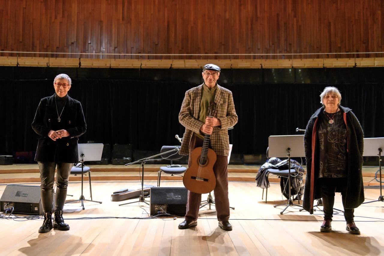 Teresa Parodi, Juan Falú y Liliana Herrero. 
