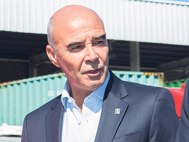 Gómez Centurión fue relevado por sus problemas de salud.