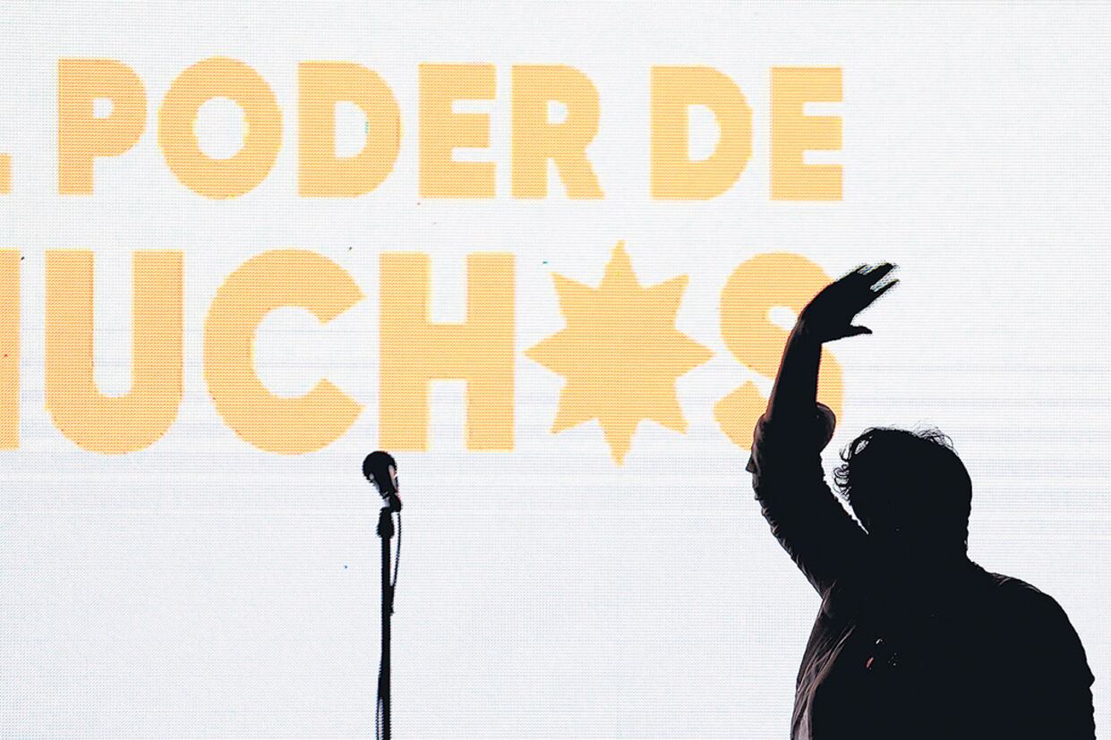 Beatriz Sánchez, líder del Frente Amplio, celebró el domingo la buena performance electoral.