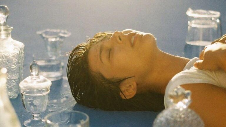 Para cortar la semana, esta noche la neosoulera Chita pelará su nuevo single, Mentira, en su show en La Tangente.