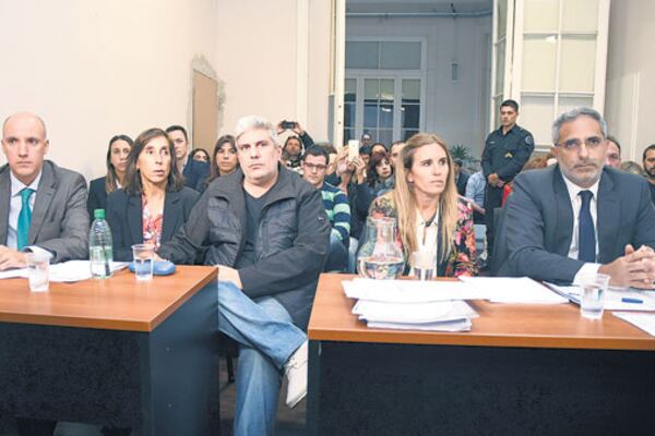 Matías Bagnato (centro) pidió que el condenado no sea expulsado a España porque teme que regrese libre.