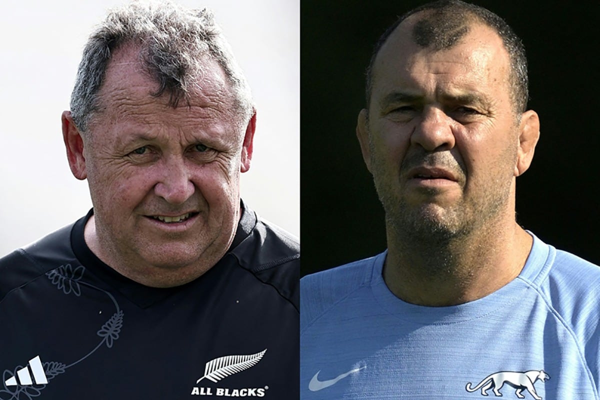 Ian Foster, DT de All Blacks, y Michael Cheika, DT australiano de Los Pumas.