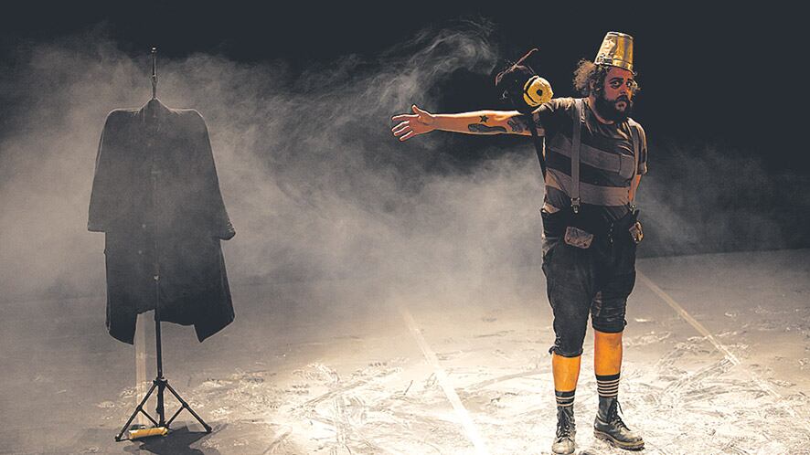 SobreTudo, de Lar Doce Lar (Brasil), será el espectáculo de apertura del FICI, hoy a las 21.