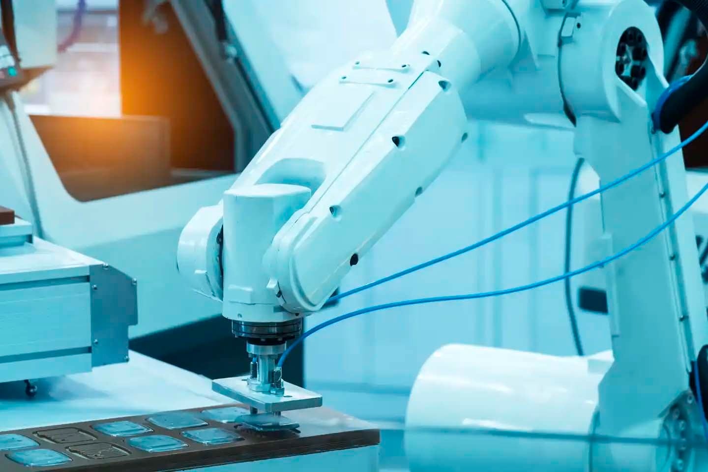 Existe un “big bang” de innovación en energías limpias, materiales avanzados, biotecnología, tecnología de la salud, nanotecnología, robótica, industria espacial y computación infinita.