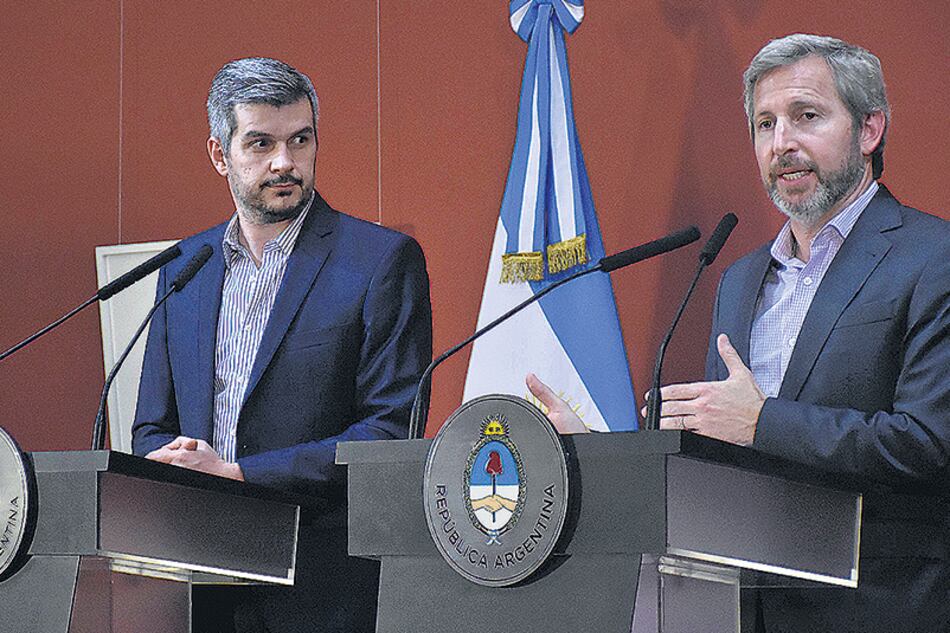 Marcos Peña y Rogelio Frigerio ofrecieron una conferencia de prensa ayer en Gobierno.