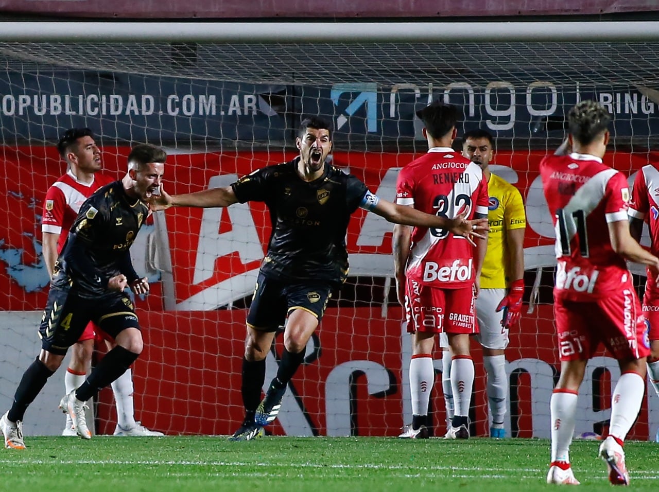 Platense se llevó el clásico de La Paternal