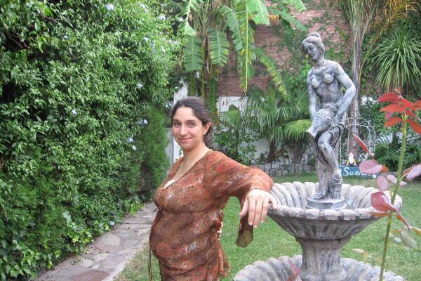 Liliana embarazada de su hija menor.