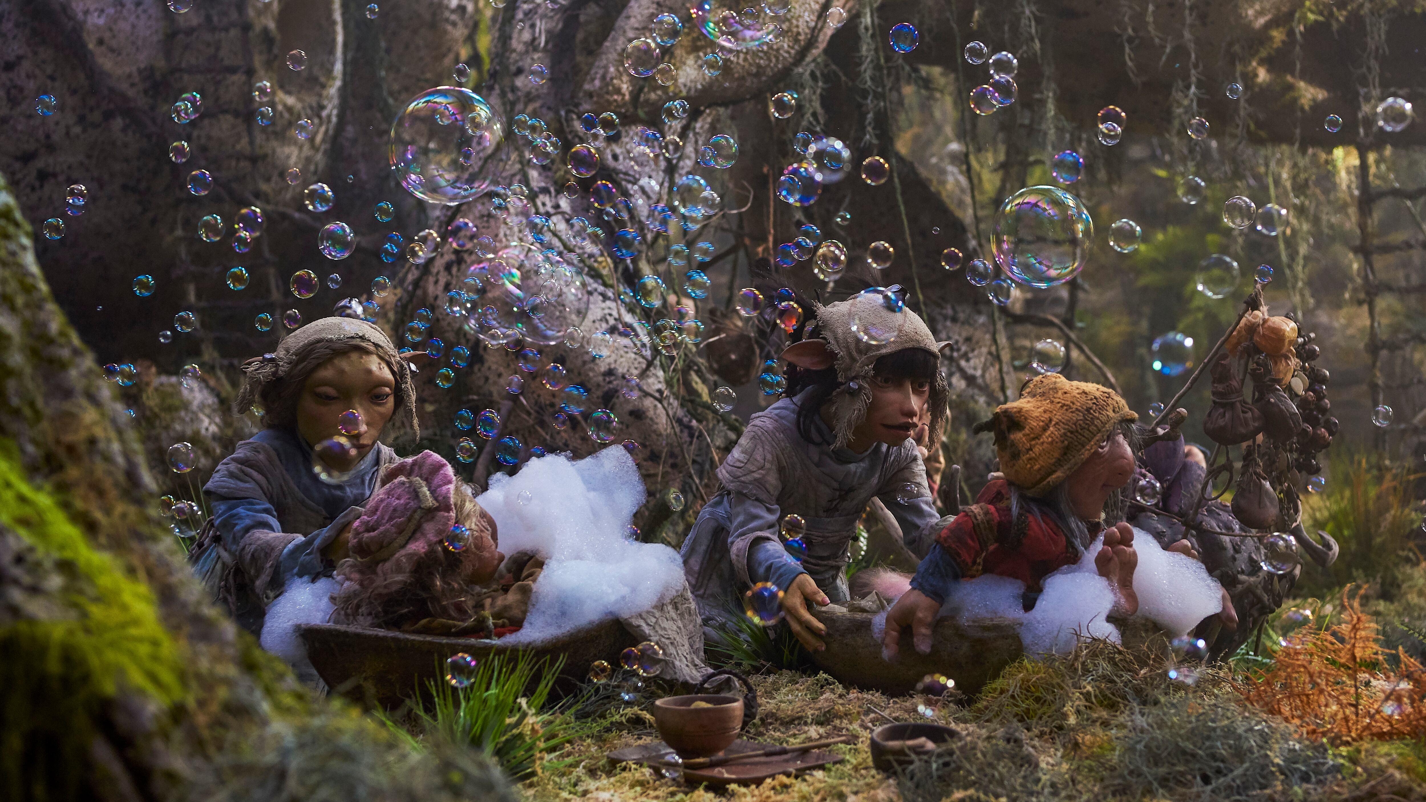 La serie es una precuela de la película de culto realizada por Jim Henson.