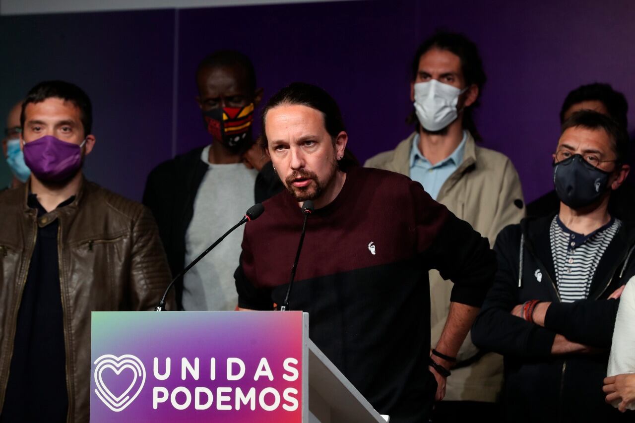 Iglesias anuncia suretirode la política tras conocer los resultados de la elección en Madrid.