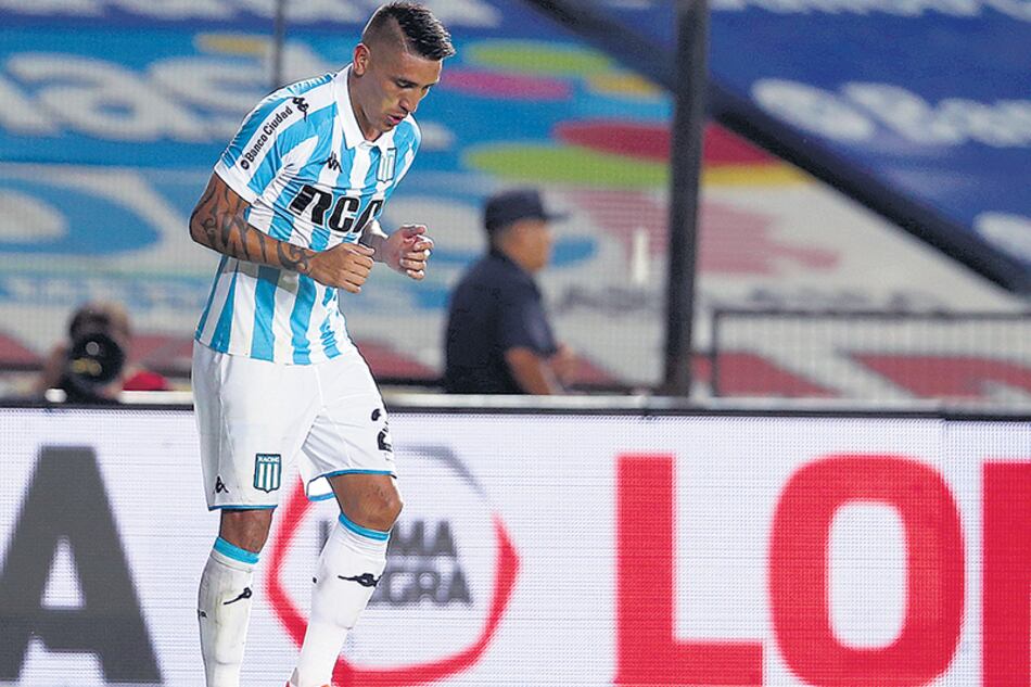 Centurión se resintió de la lesión sufrida en el triunfo ante Vélez.