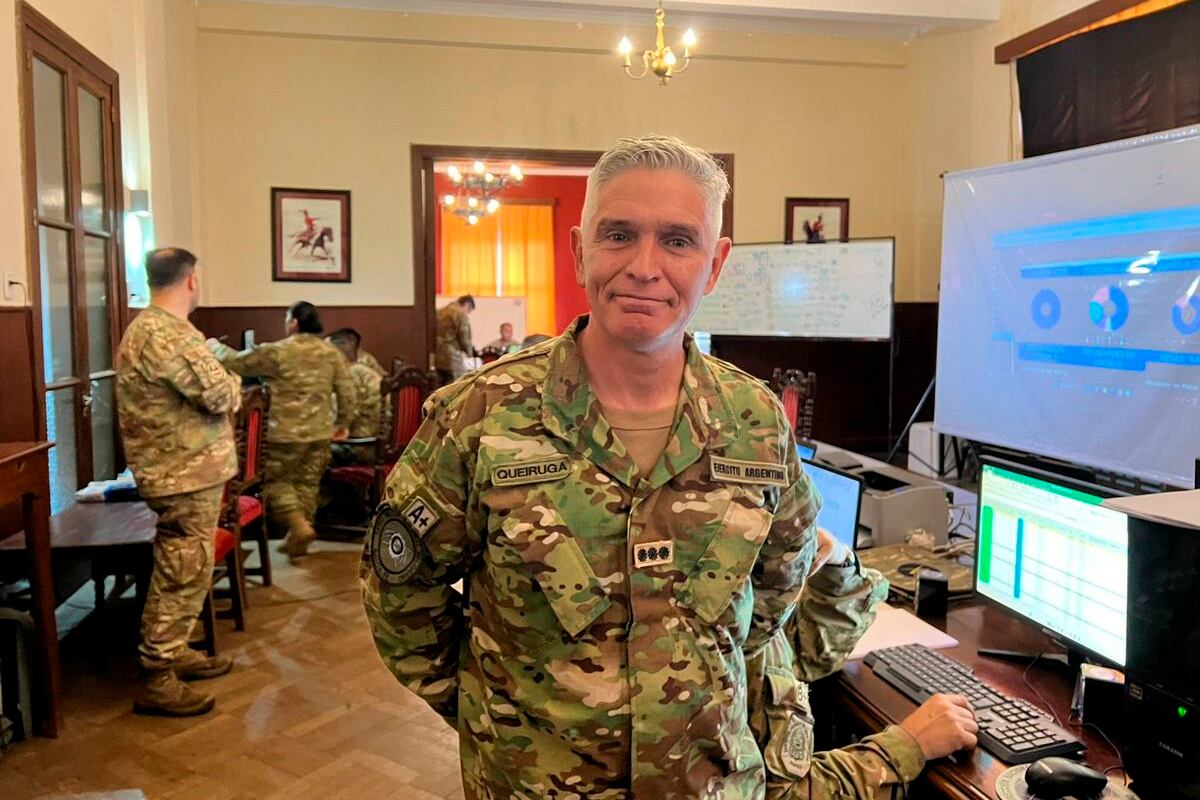 El coronel Queiruga dio los detalles del operativo de seguridad electoral.