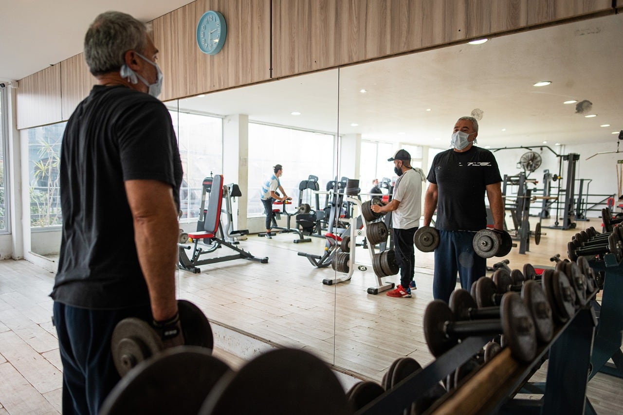 En vez de apto médico, habría una declaración jurada de quien va al gimnasio.