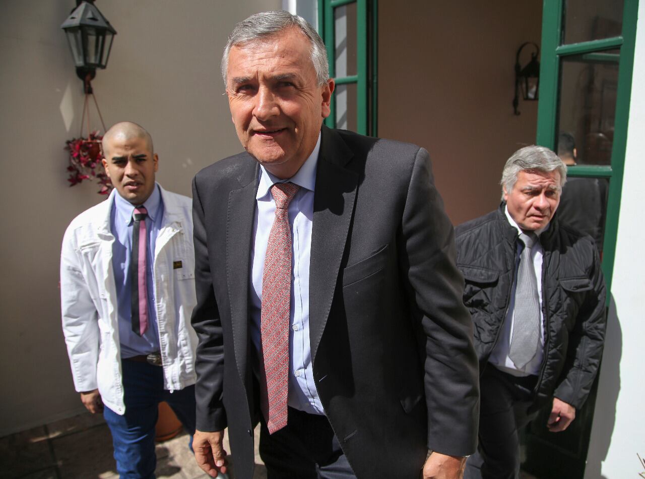 "No hay que cortarse las venas porque haya una crisis de liderazgo dentro del PRO", dijo Gerardo Morales.