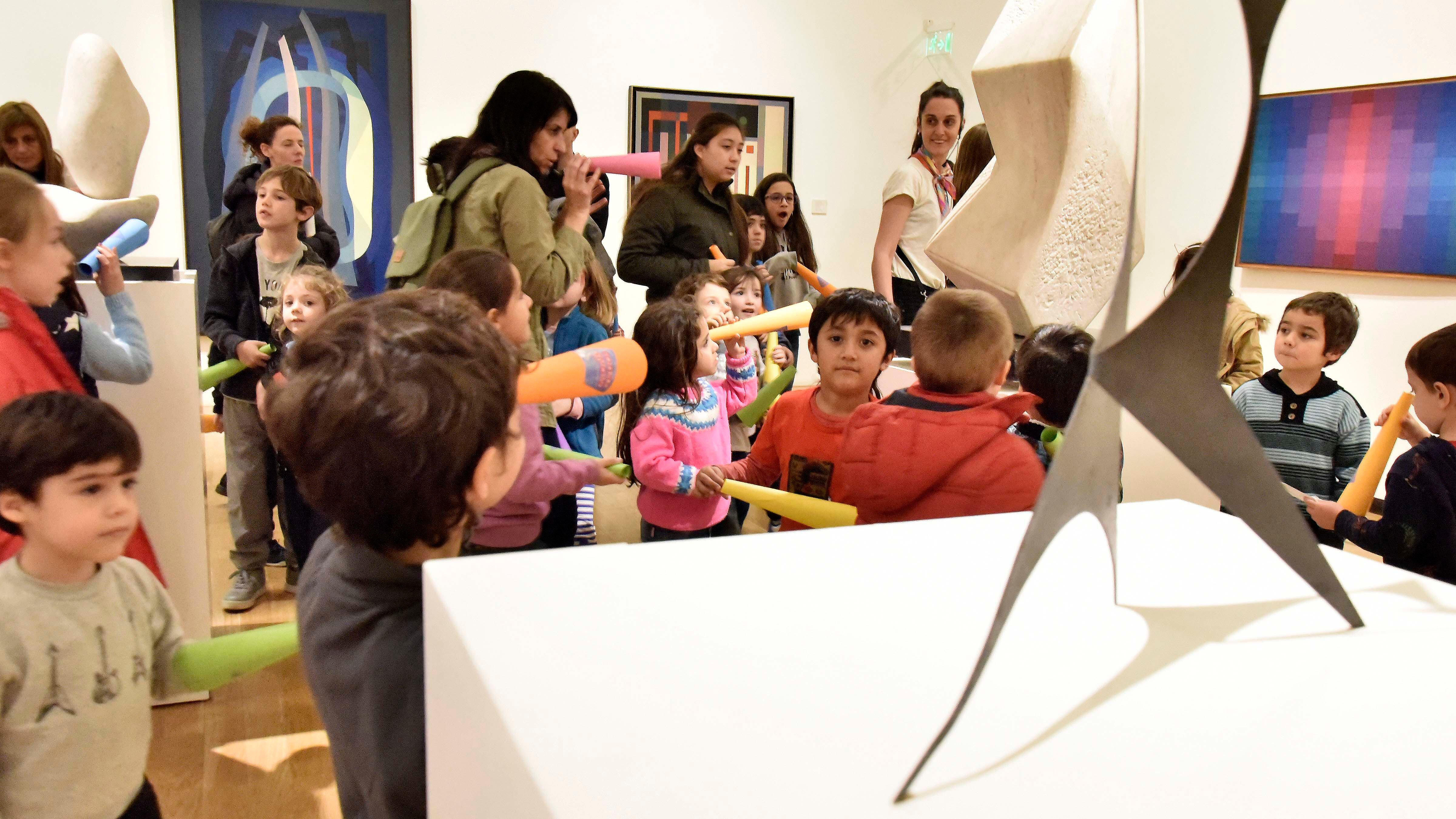 "Los chicos se enganchan y conmueven, y vienen al otro año", destacan los organizadores.