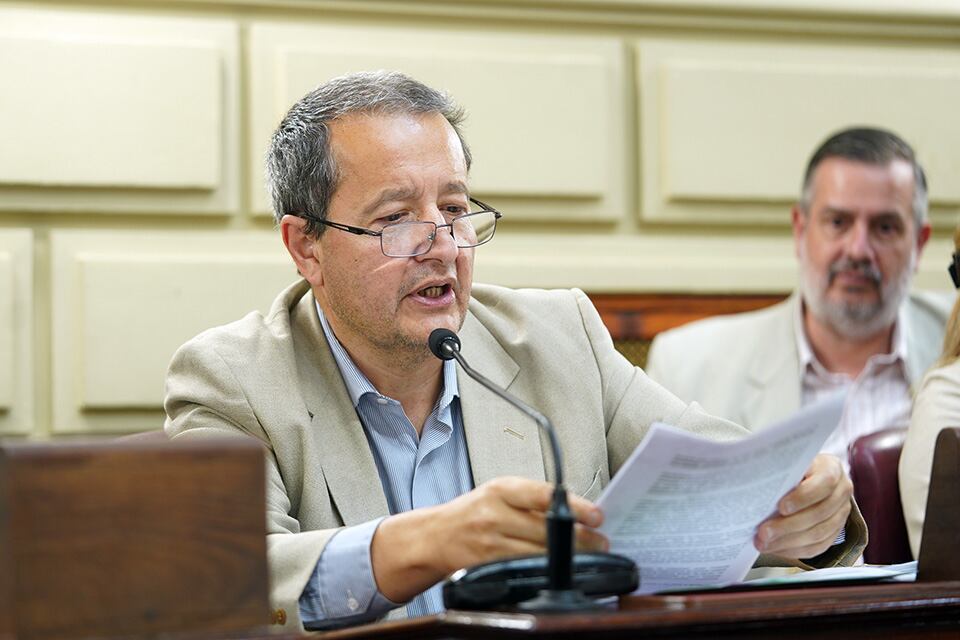 Del Frade pregunta por agentes norteamericanos