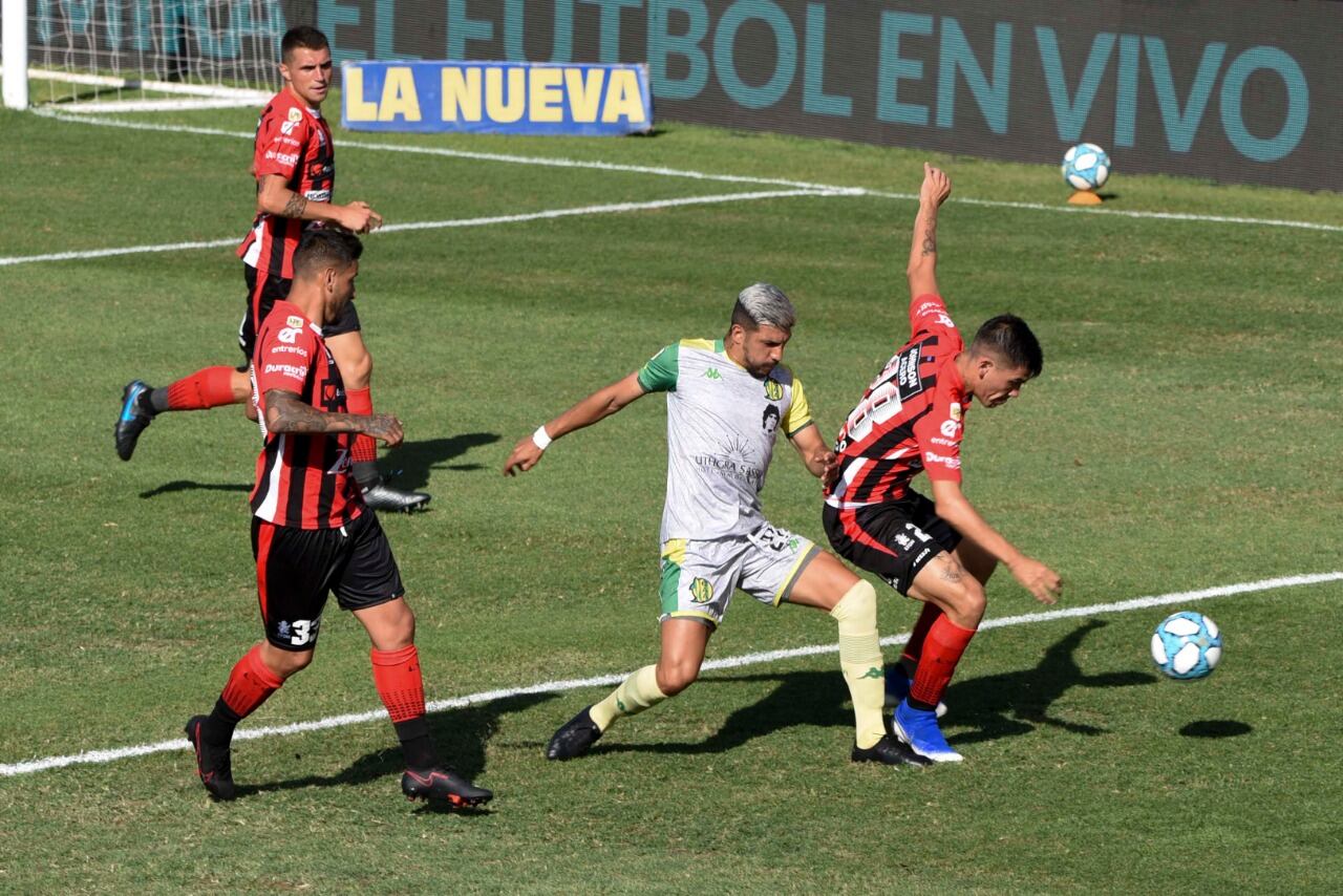 Patronato no pudo como local frente al Tiburón. 