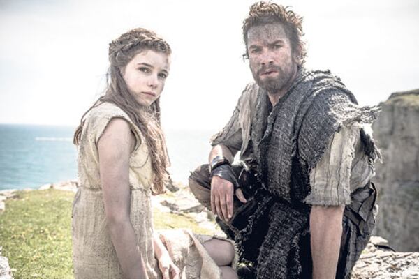 Todo sucede en el 43 a. de C., con los romanos intentando volver a invadir las islas británicas.