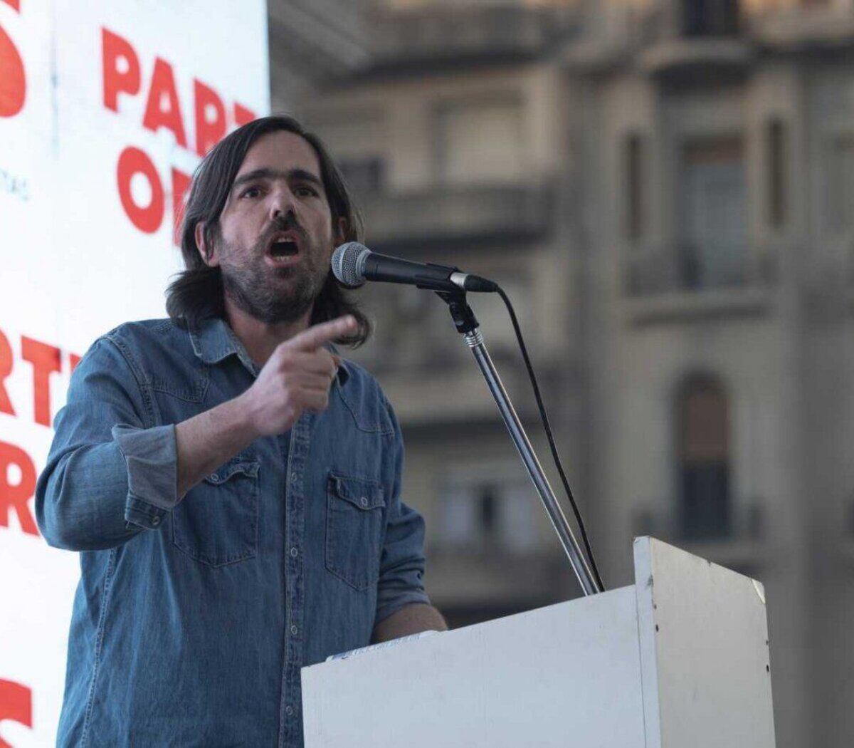 Nicolás del Caño criticó a Martín Guzmán por las retenciones.