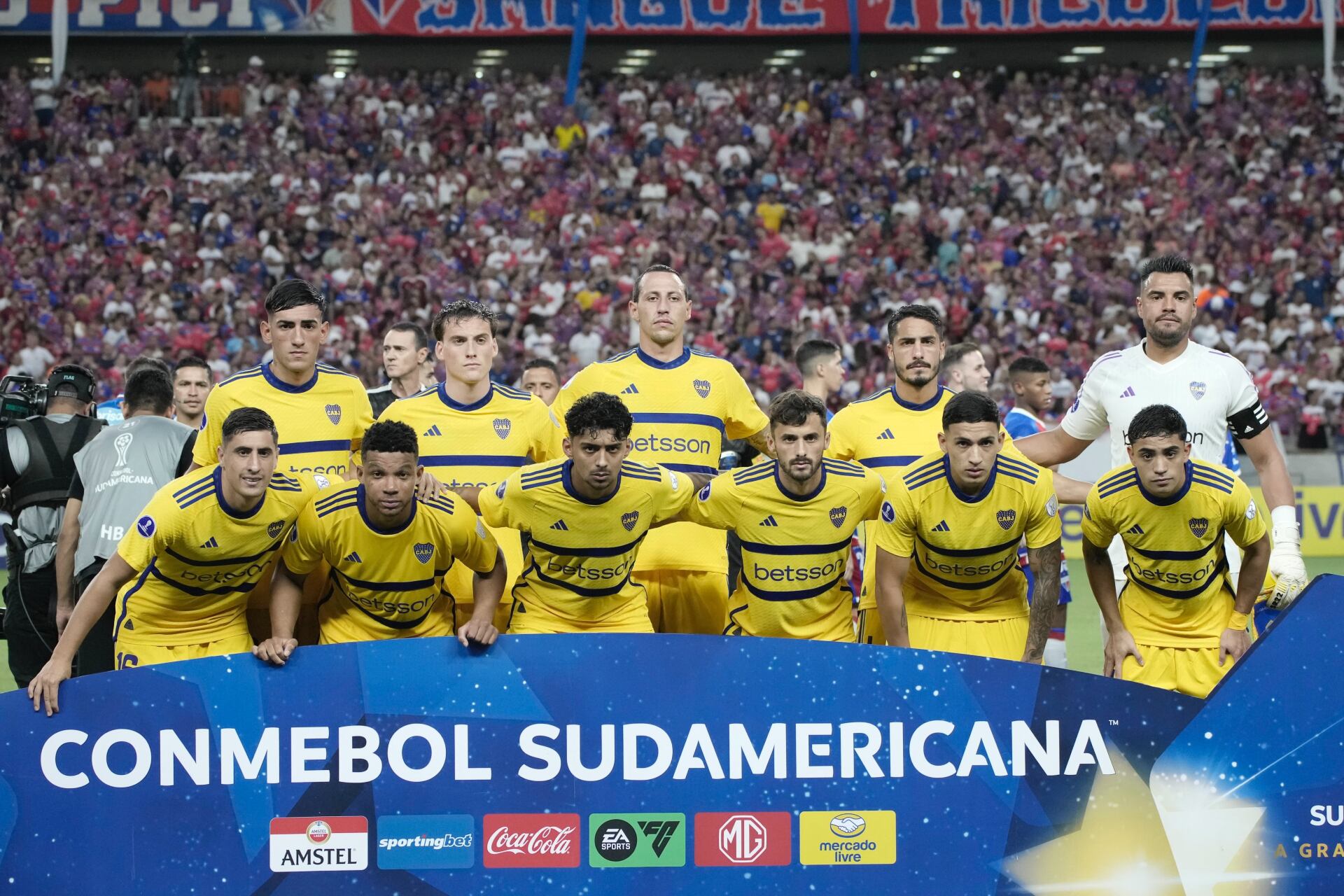 Con un mix de titulares y suplentes, Boca perdió 4 a 2 con Fortaleza en Brasil.