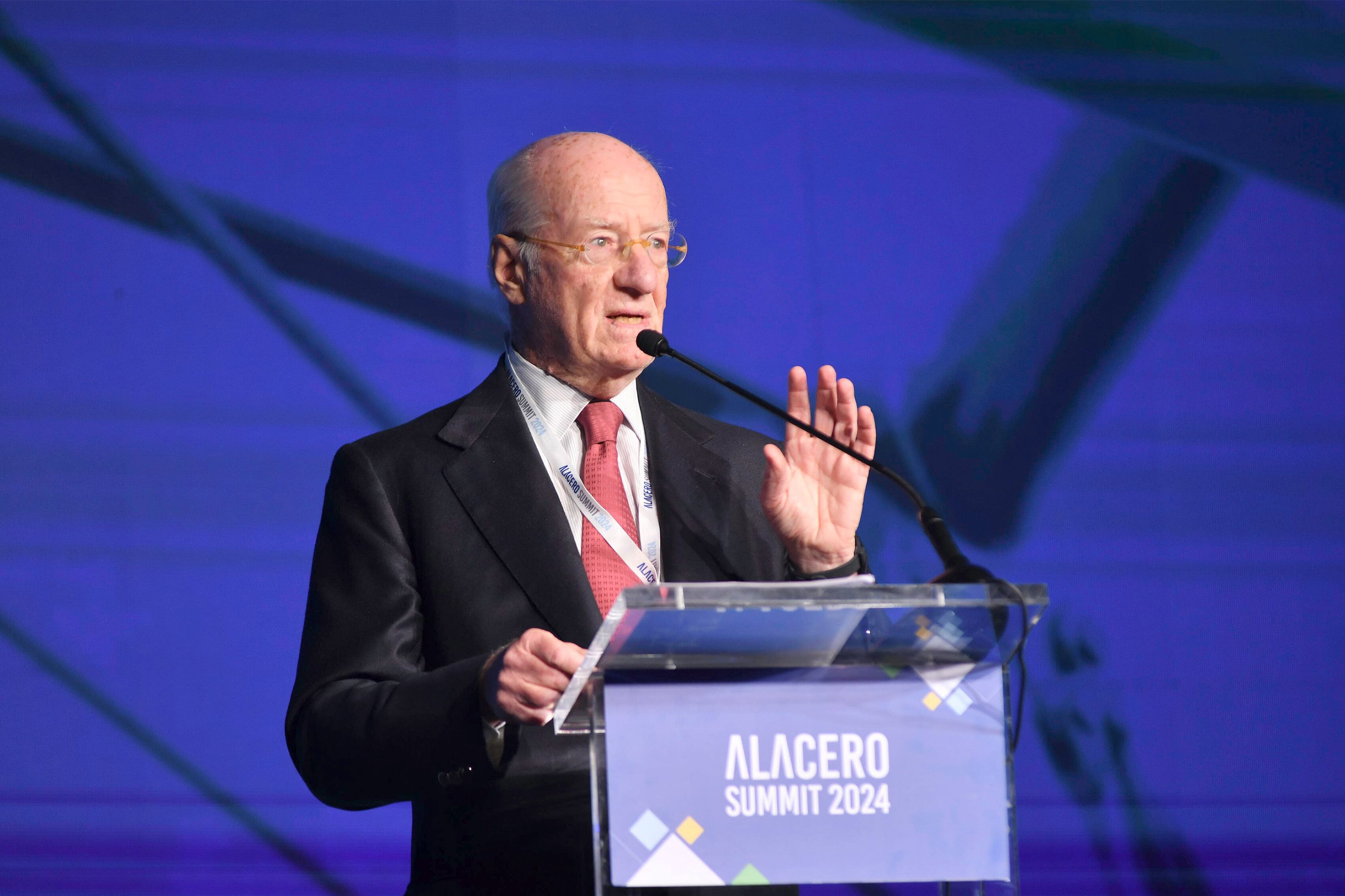 Paolo Rocca, el dueño de Techint marca la cancha en la interna empresaria.