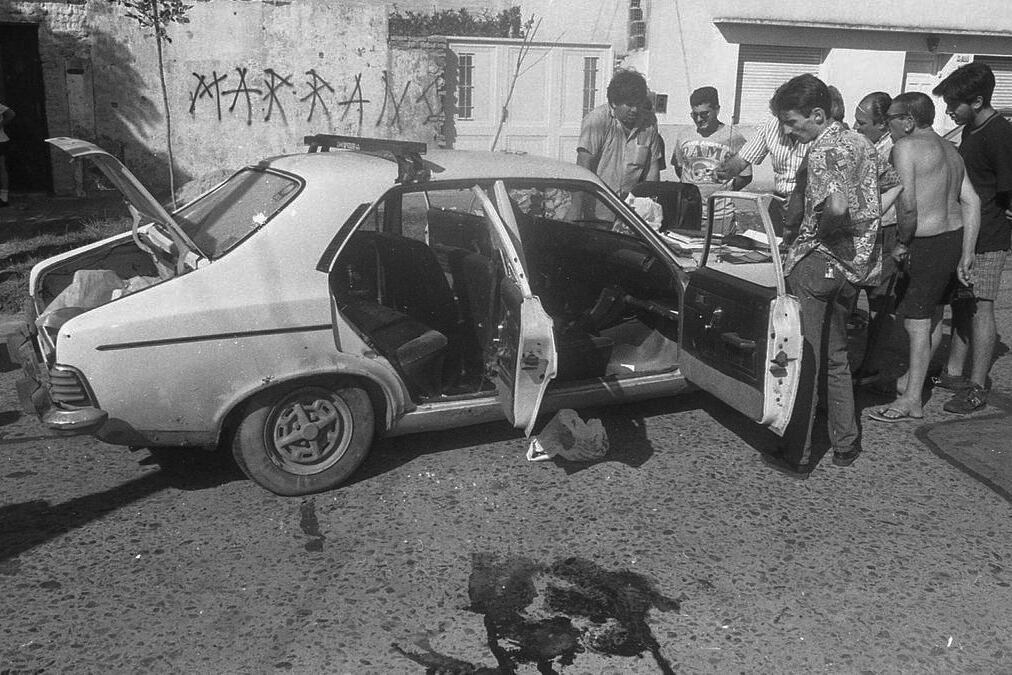 Los vehículos recibieron cerca de 200 balas.