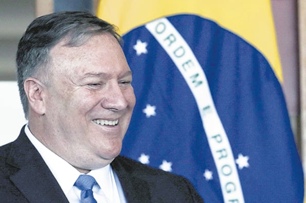 “Estamos satisfechos con la oferta del presidente Bolsonaro” dijo Pompeo al diario O Estado de S. Paulo.
