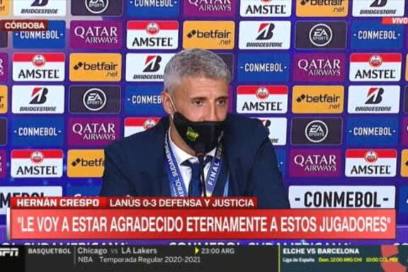 Crespo durante la conferencia de prensa.