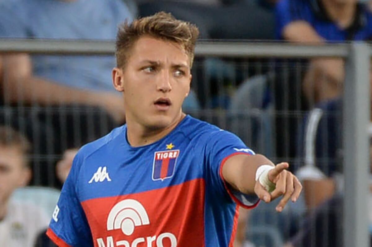 Retegui estará en el ataque de Tigre