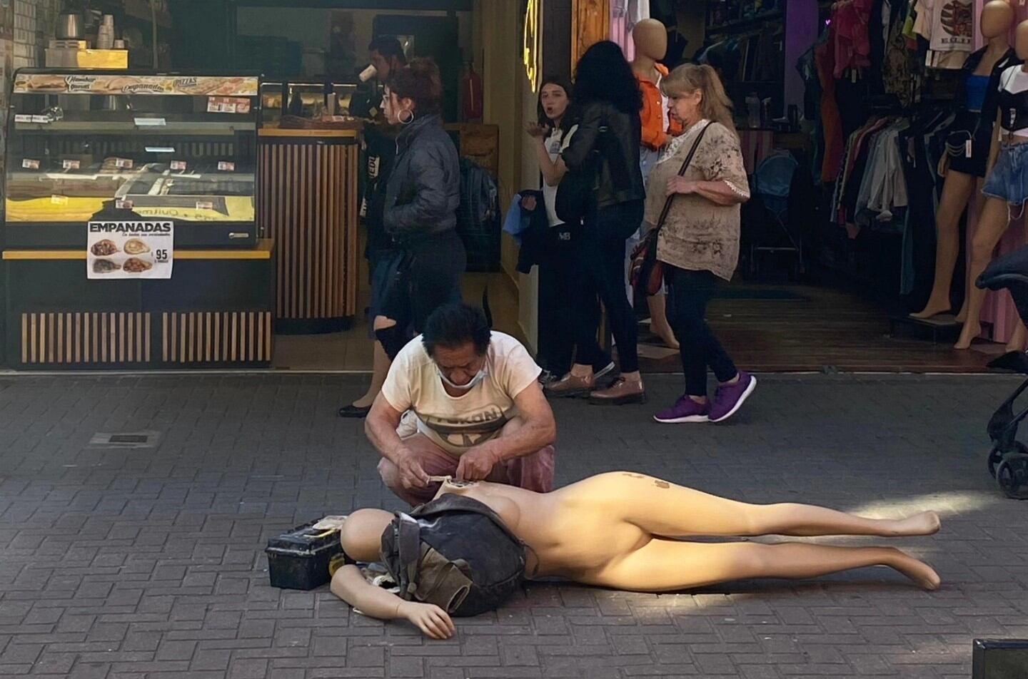 Murió a contramano entorpeciendo el tránsito, por @lucariniluz 