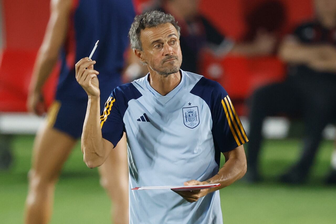 Luis Enrique toma nota y trabaja con España para el duelo contra Japón