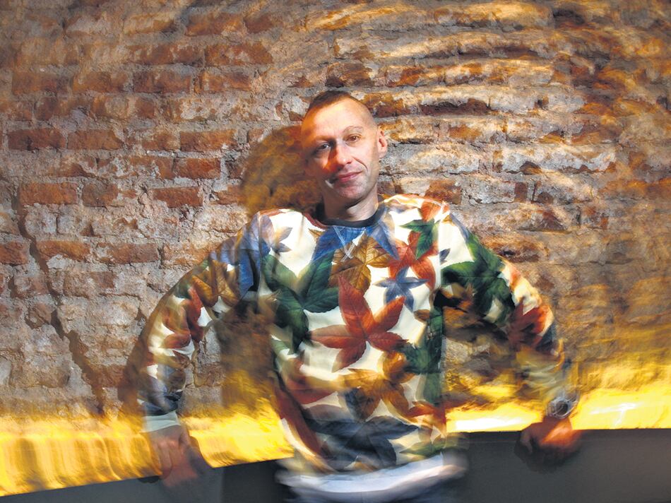 “La literatura es parricida con el lenguaje”, plantea Blanco.